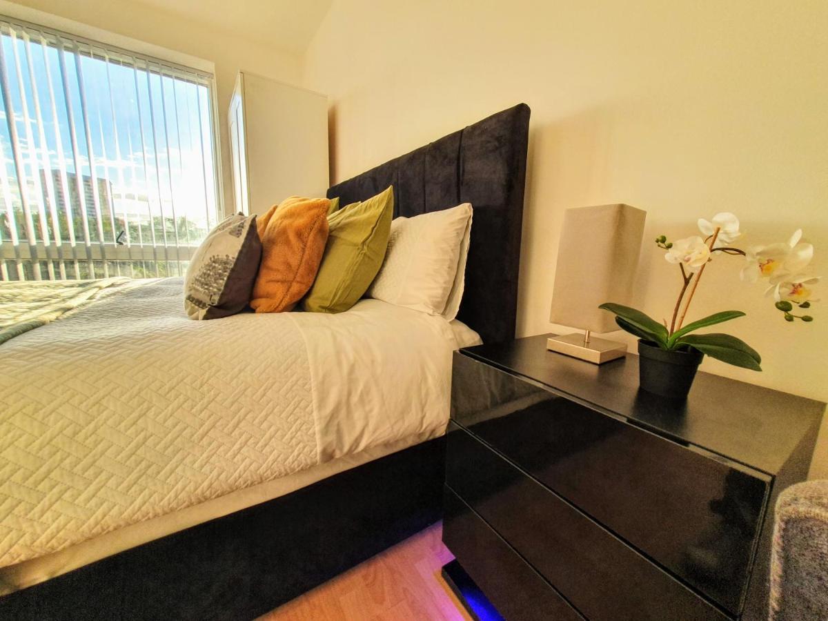 ברמינגהאם Contemporary Modern Studio Apartment - City Centre מראה חיצוני תמונה