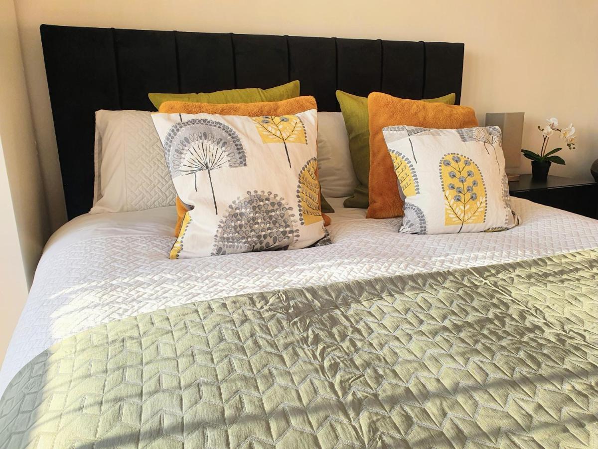 ברמינגהאם Contemporary Modern Studio Apartment - City Centre מראה חיצוני תמונה